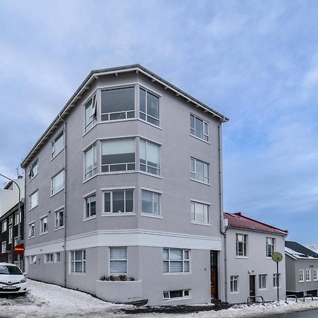Framnesvegur - Two Bedroom Central Apartment Рейкявик Екстериор снимка