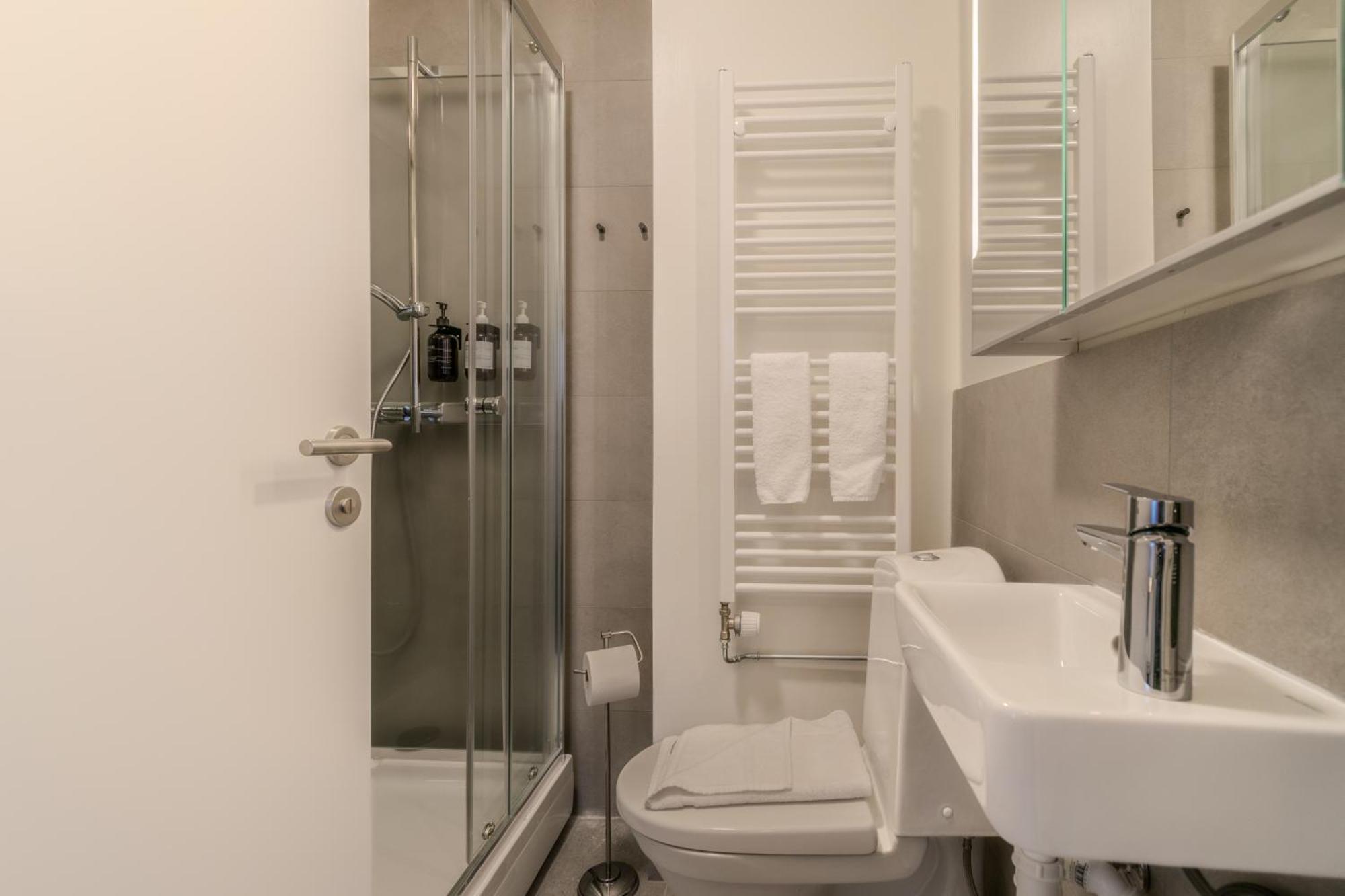 Framnesvegur - Two Bedroom Central Apartment Рейкявик Екстериор снимка